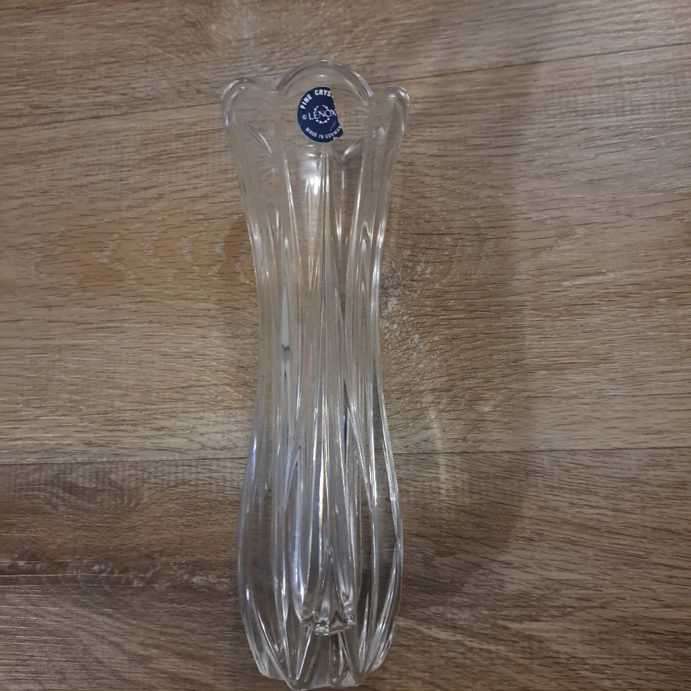Vintage LENOX Elegant Clear Crystal Flower Vase